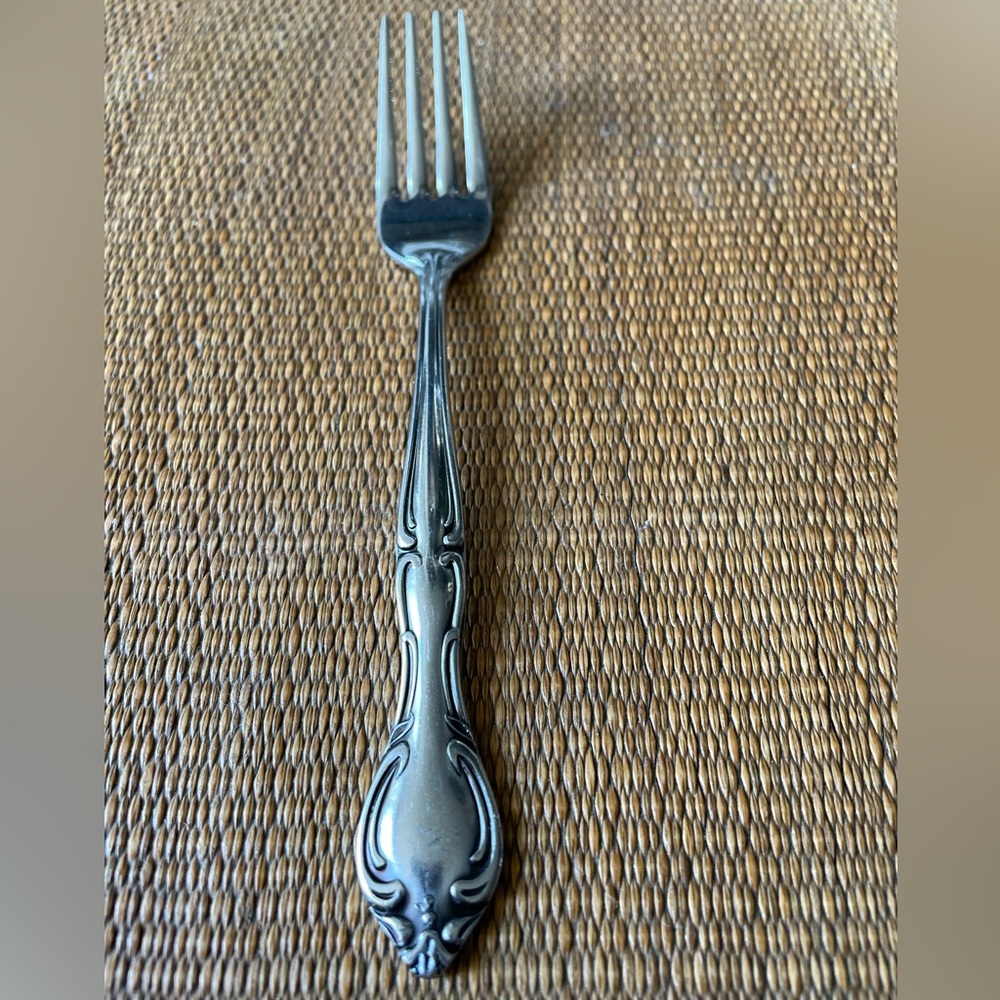 Hampton Court stainless Dinner Fork Japan flatware replacement